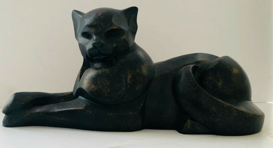 Fashion Feline by Austin Sculptures