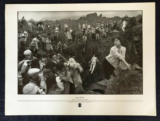 Rallye des Photographes, Japan 1958 by Marc Riboud (80cm x 60.5cm)